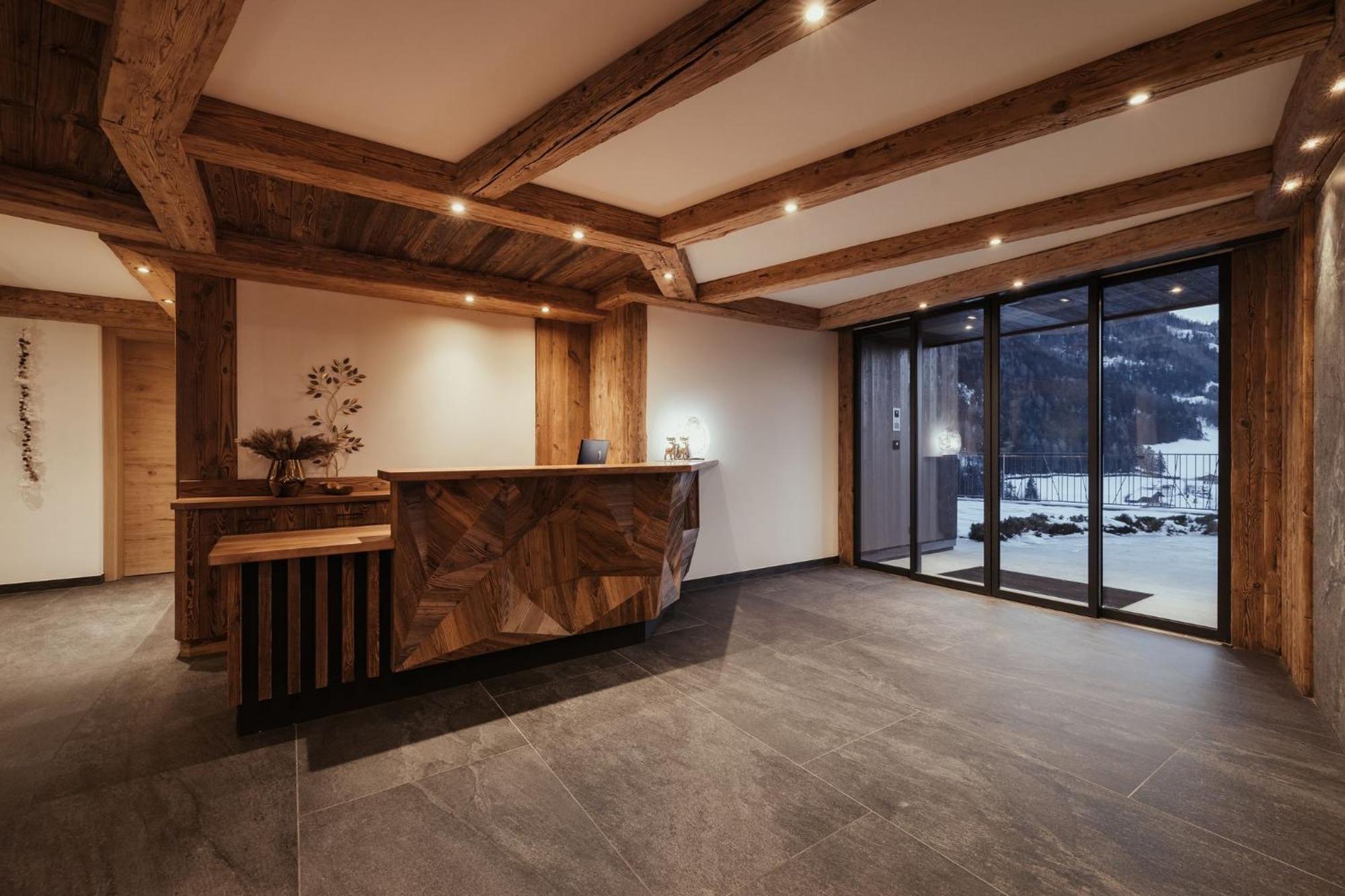 Luxury Chalet P Ortisei Eksteriør billede